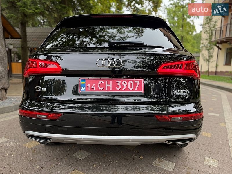 Внедорожник / Кроссовер Audi Q5 2018 в Дрогобыче