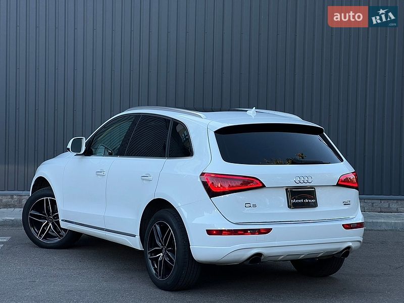 Внедорожник / Кроссовер Audi Q5 2016 в Николаеве