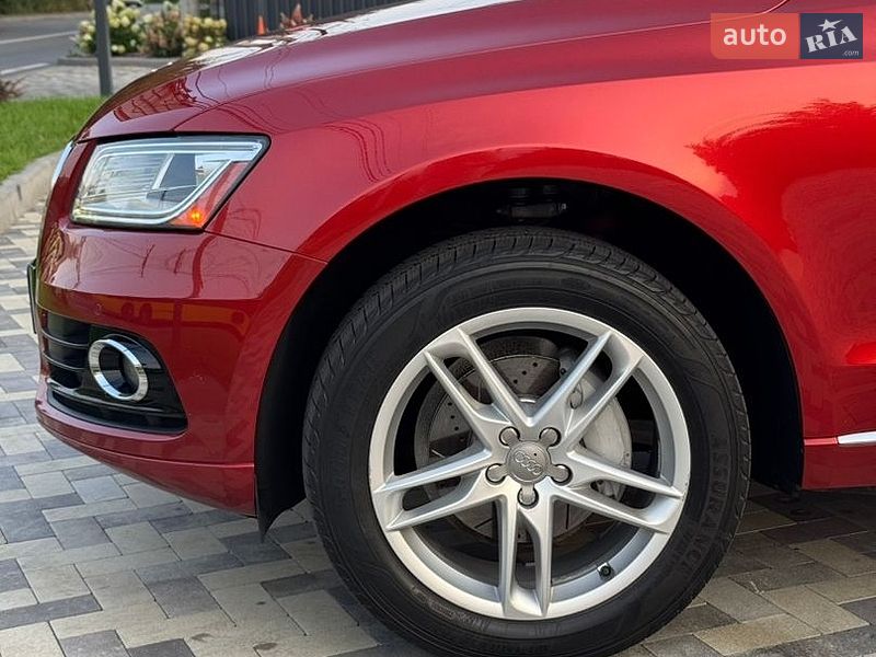 Внедорожник / Кроссовер Audi Q5 2014 в Киеве