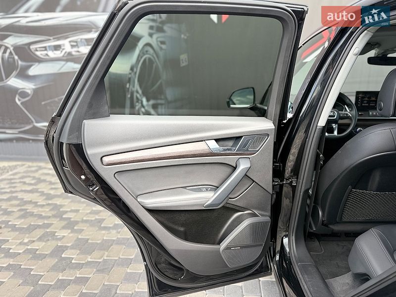 Внедорожник / Кроссовер Audi Q5 2023 в Львове