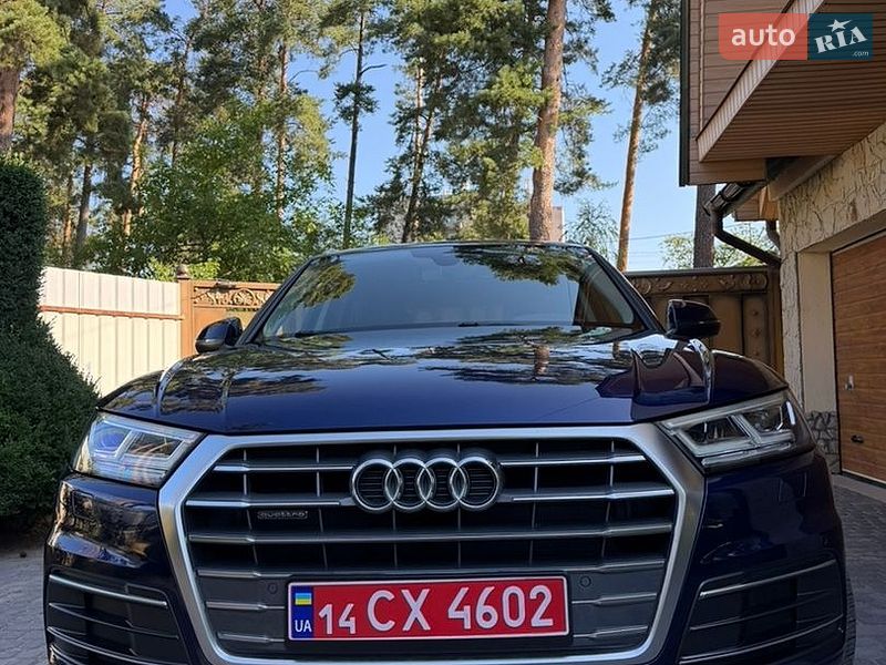 Внедорожник / Кроссовер Audi Q5 2017 в Львове
