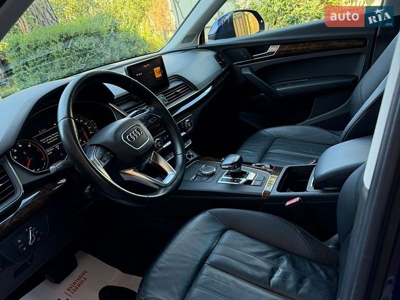 Внедорожник / Кроссовер Audi Q5 2017 в Львове