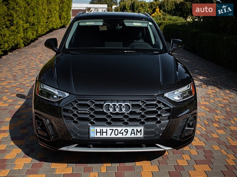 Позашляховик / Кросовер Audi Q5 2022 в Одесі
