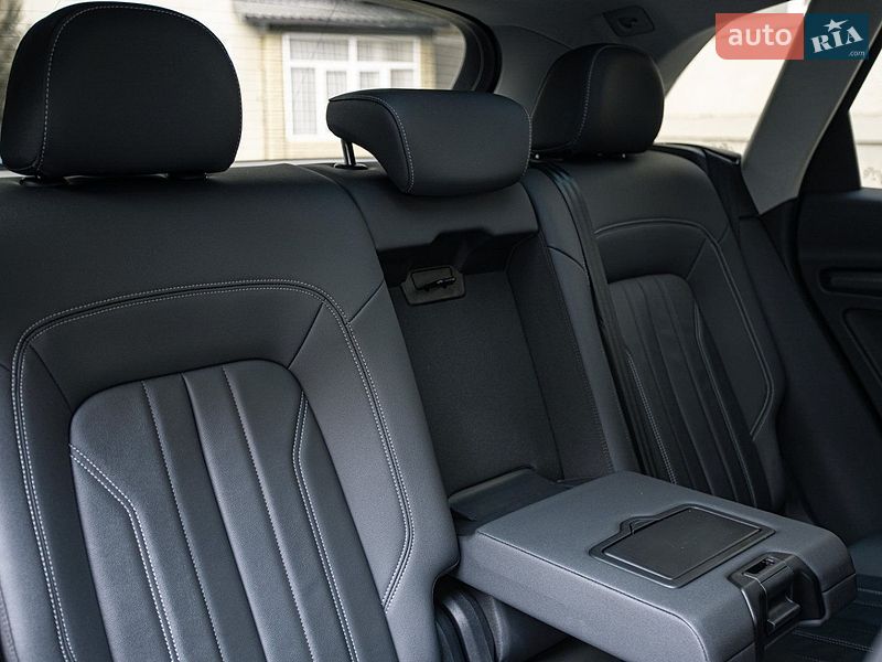 Внедорожник / Кроссовер Audi Q5 2022 в Одессе