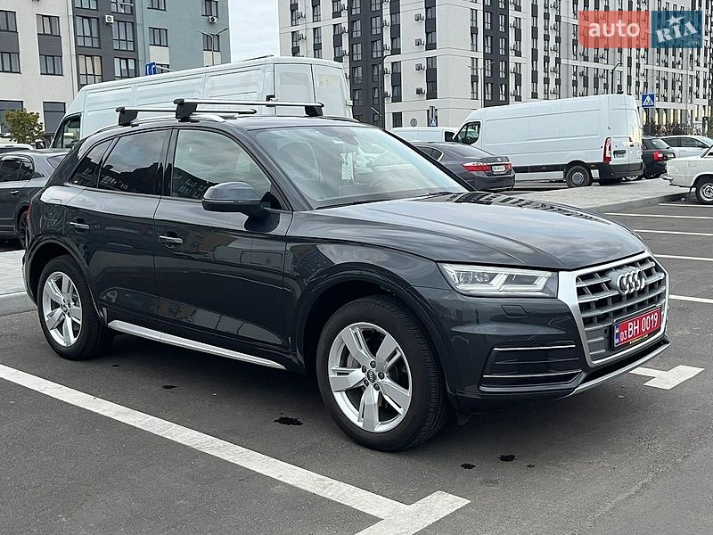 Внедорожник / Кроссовер Audi Q5 2017 в Ровно