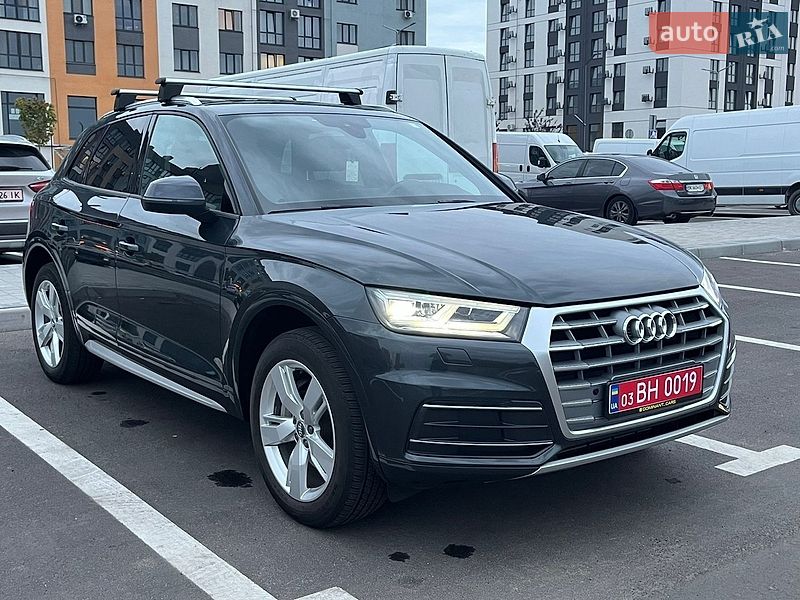 Внедорожник / Кроссовер Audi Q5 2017 в Ровно