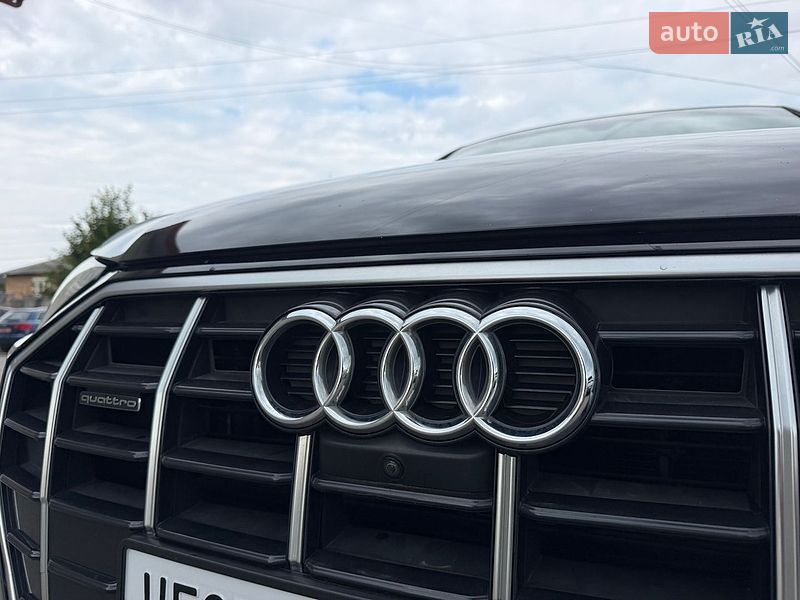 Позашляховик / Кросовер Audi Q5 2020 в Луцьку