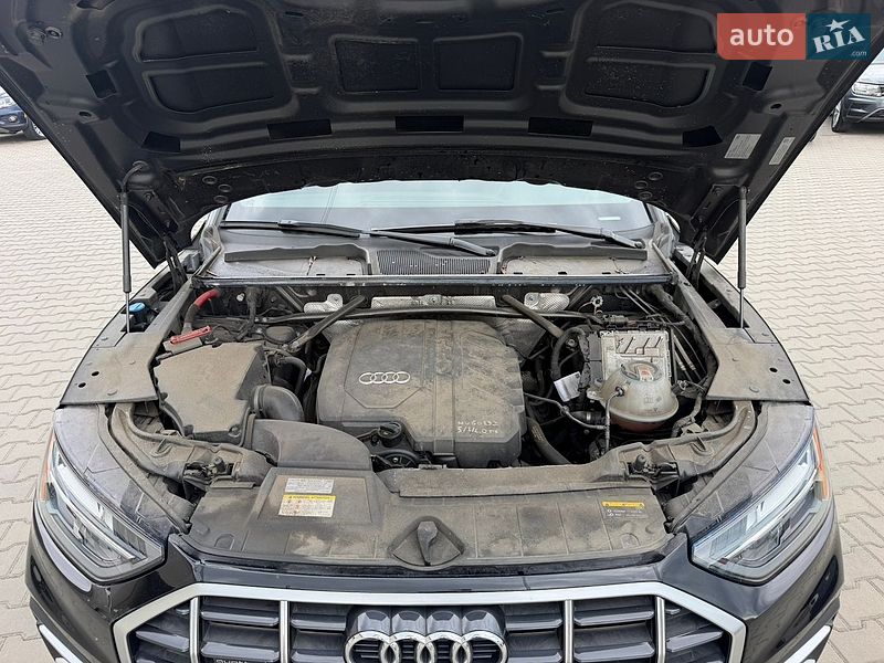 Позашляховик / Кросовер Audi Q5 2020 в Луцьку