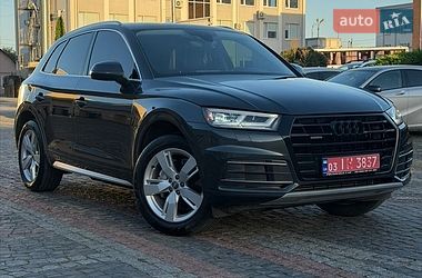 Внедорожник / Кроссовер Audi Q5 2018 в Луцке