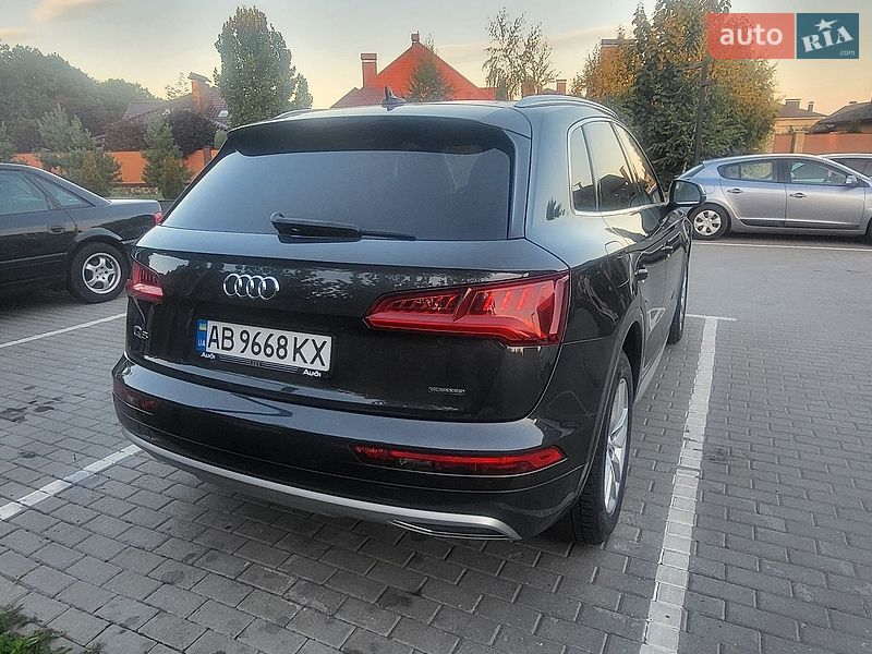 Позашляховик / Кросовер Audi Q5 2019 в Вінниці