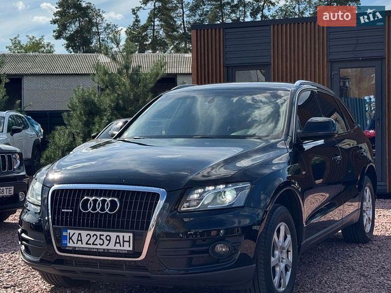 Внедорожник / Кроссовер Audi Q5 2012 в Софиевской Борщаговке