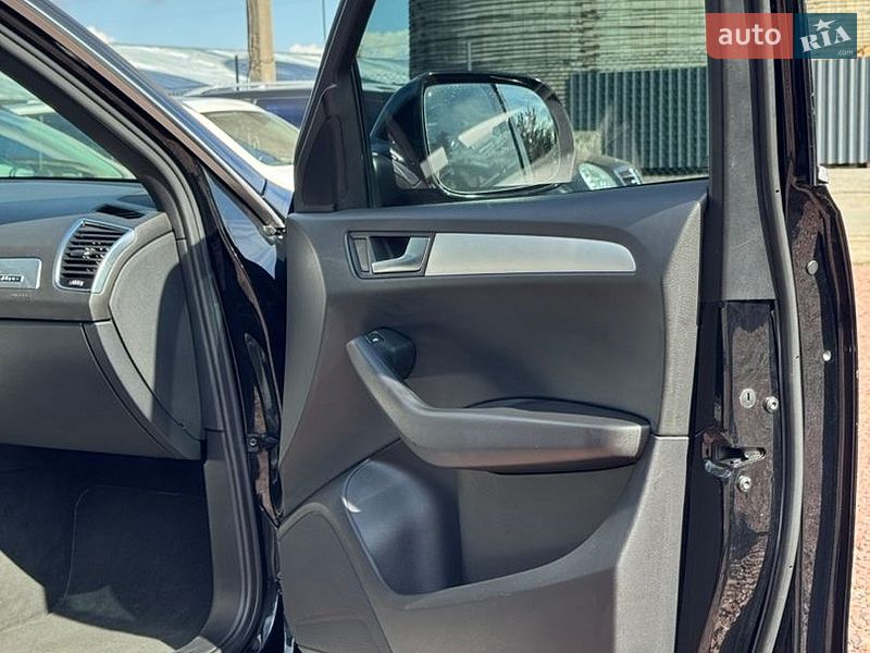 Внедорожник / Кроссовер Audi Q5 2012 в Софиевской Борщаговке