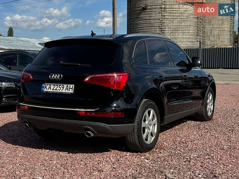 Внедорожник / Кроссовер Audi Q5 2012 в Софиевской Борщаговке