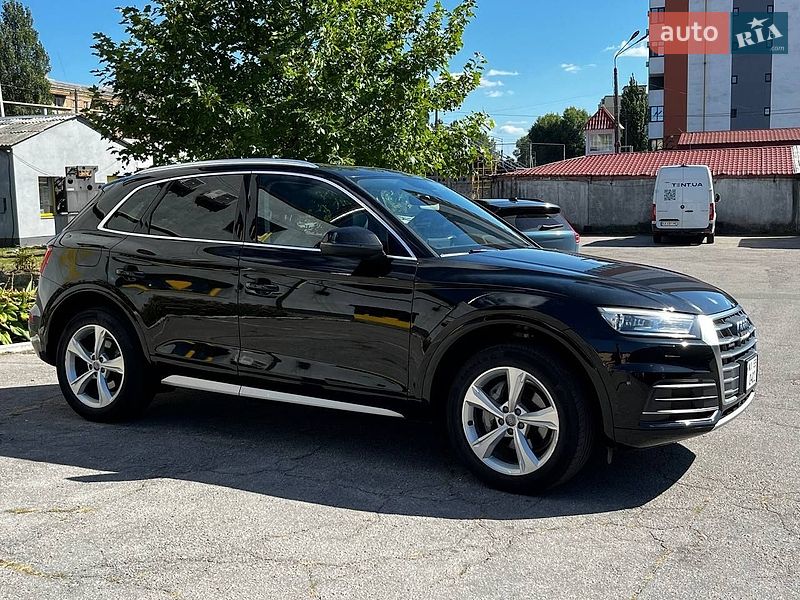Внедорожник / Кроссовер Audi Q5 2018 в Киеве