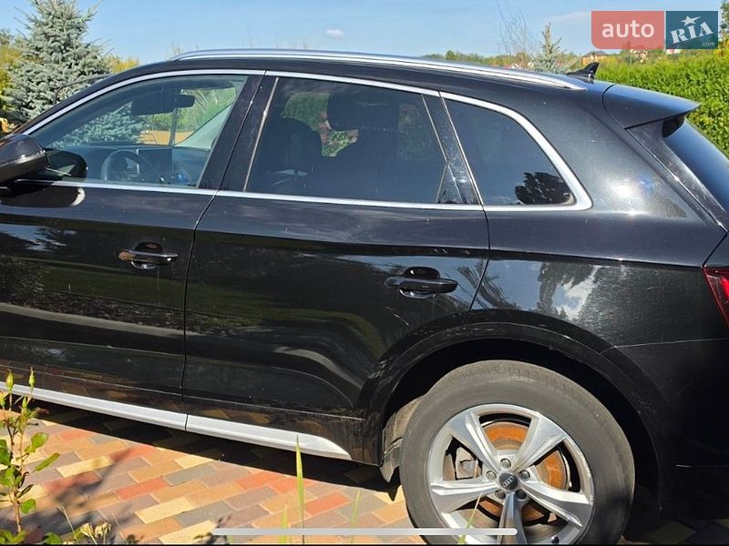 Внедорожник / Кроссовер Audi Q5 2018 в Киеве
