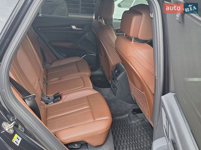 Внедорожник / Кроссовер Audi Q5 2019 в Одессе