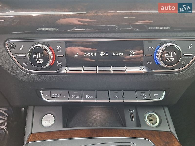 Внедорожник / Кроссовер Audi Q5 2019 в Одессе