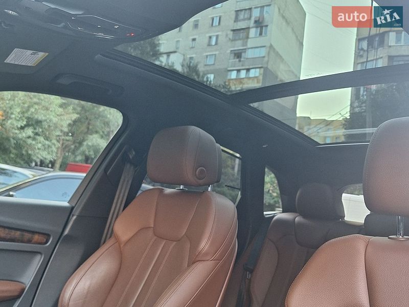 Внедорожник / Кроссовер Audi Q5 2019 в Одессе