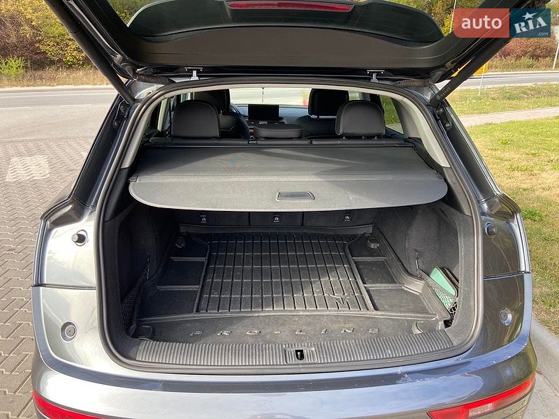 Позашляховик / Кросовер Audi Q5 2022 в Тернополі