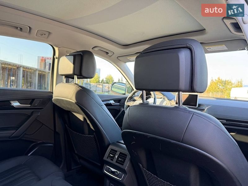 Внедорожник / Кроссовер Audi Q5 2020 в Львове