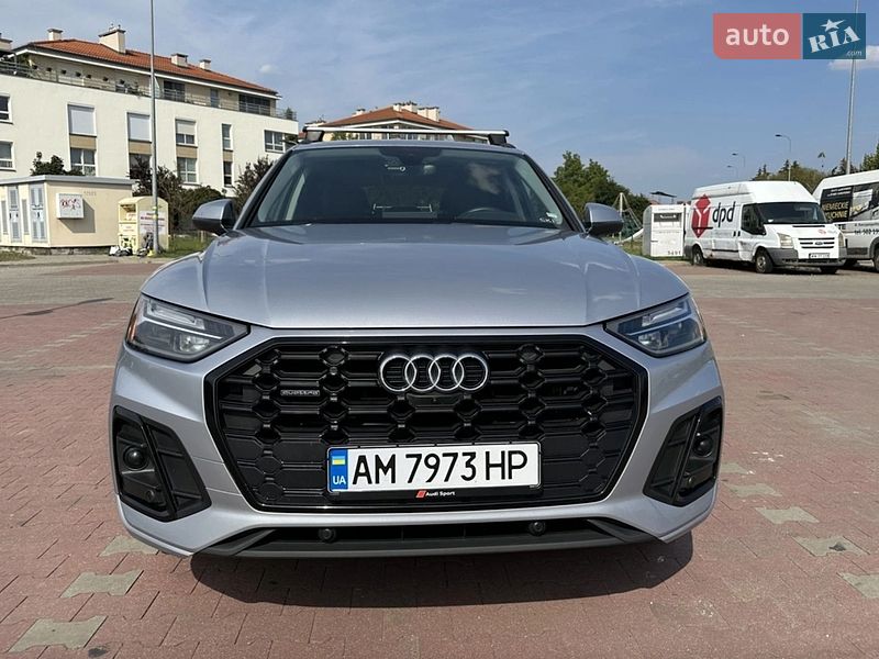 Внедорожник / Кроссовер Audi Q5 2021 в Черновцах