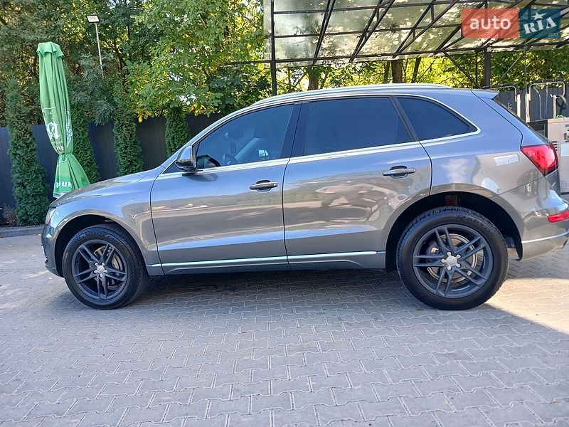 Позашляховик / Кросовер Audi Q5 2016 в Теребовлі