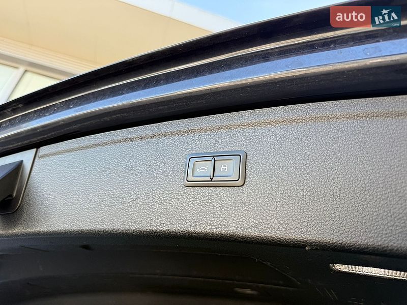 Внедорожник / Кроссовер Audi Q5 2019 в Ровно