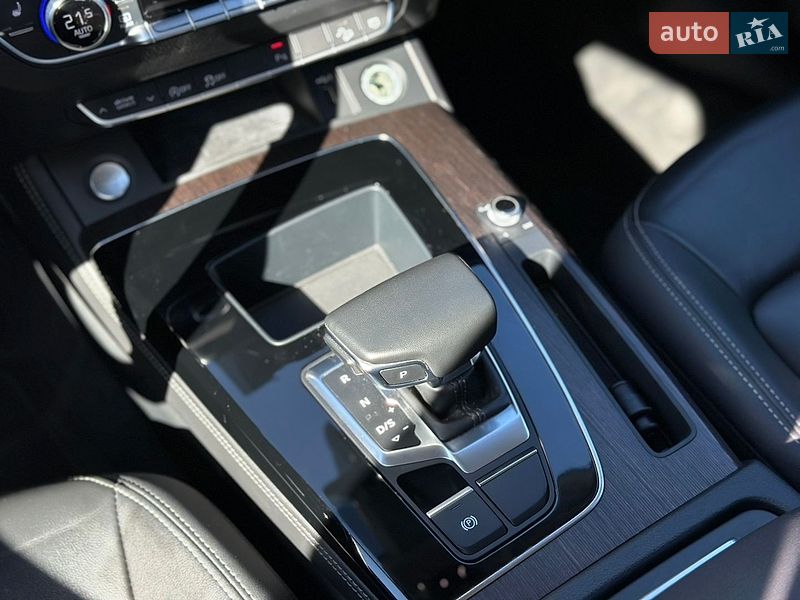 Внедорожник / Кроссовер Audi Q5 2022 в Самборе