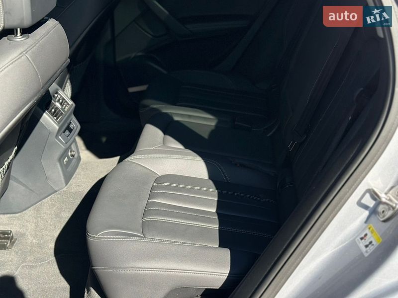 Внедорожник / Кроссовер Audi Q5 2022 в Самборе