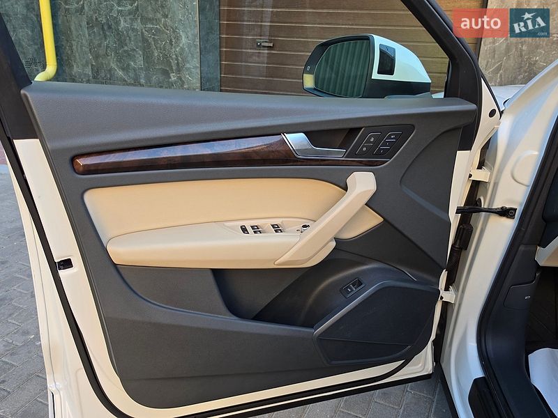 Внедорожник / Кроссовер Audi Q5 2020 в Тернополе фото 22 Внедорожник / Кроссовер Audi Q5 2020 в Тернополе