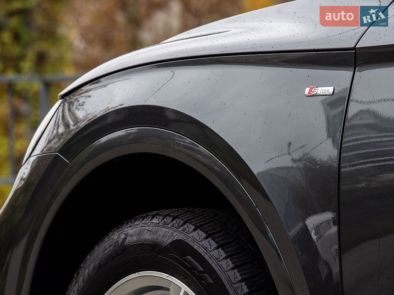 Внедорожник / Кроссовер Audi Q5 2024 в Львове