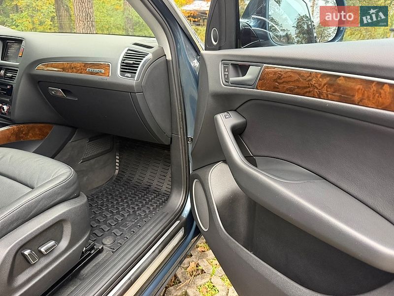 Позашляховик / Кросовер Audi Q5 2015 в Бучі