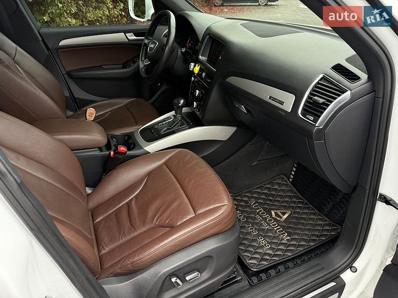 Внедорожник / Кроссовер Audi Q5 2014 в Киеве