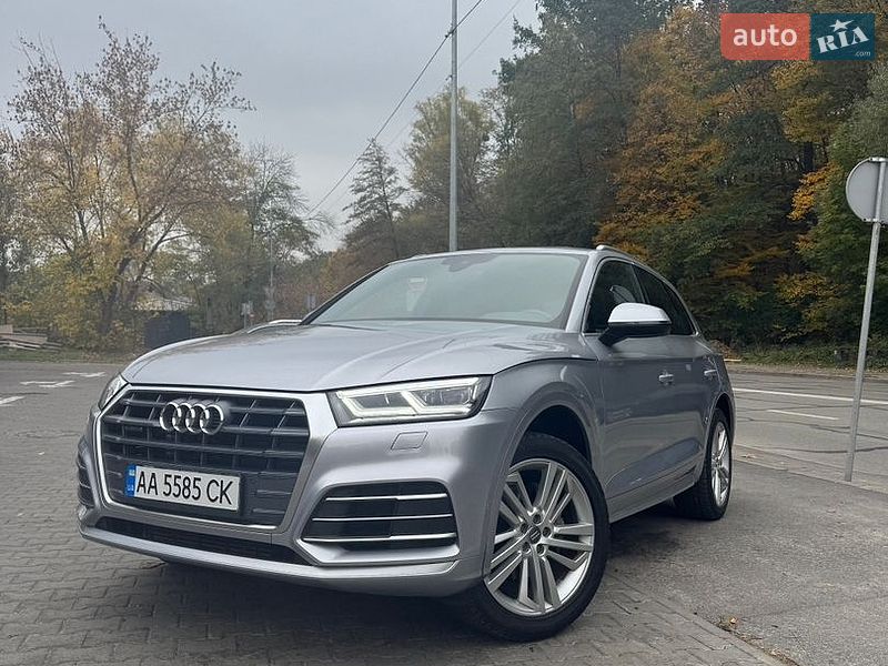 Внедорожник / Кроссовер Audi Q5 2018 в Киеве