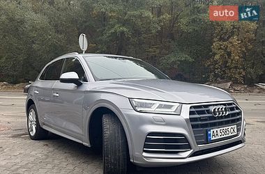 Внедорожник / Кроссовер Audi Q5 2018 в Киеве