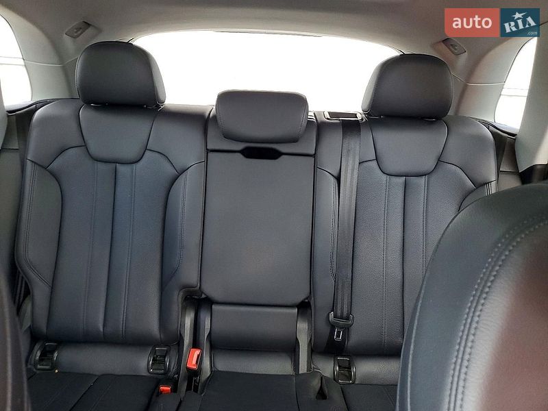 Внедорожник / Кроссовер Audi Q5 2018 в Виннице