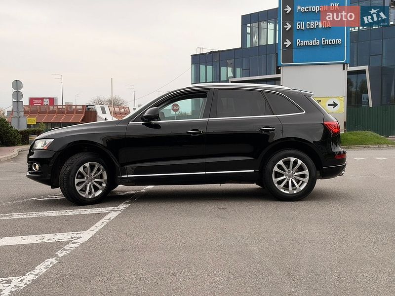 Позашляховик / Кросовер Audi Q5 2015 в Києві