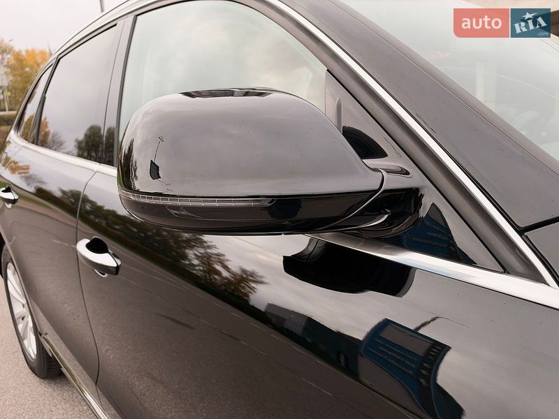 Позашляховик / Кросовер Audi Q5 2015 в Києві