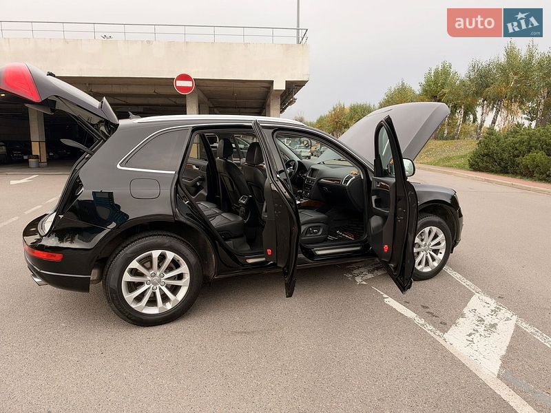 Позашляховик / Кросовер Audi Q5 2015 в Києві