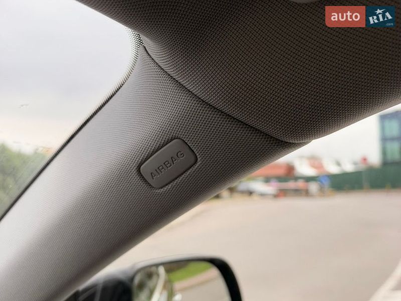 Позашляховик / Кросовер Audi Q5 2015 в Києві