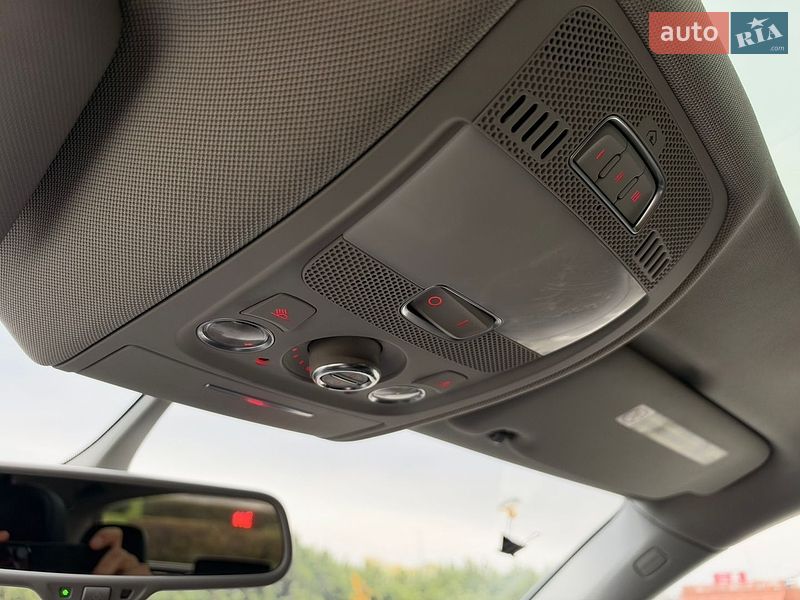 Позашляховик / Кросовер Audi Q5 2015 в Києві