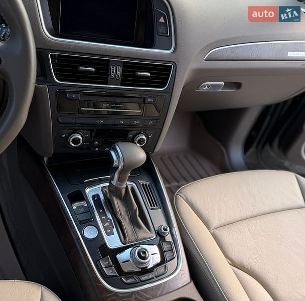 Внедорожник / Кроссовер Audi Q5 2015 в Житомире