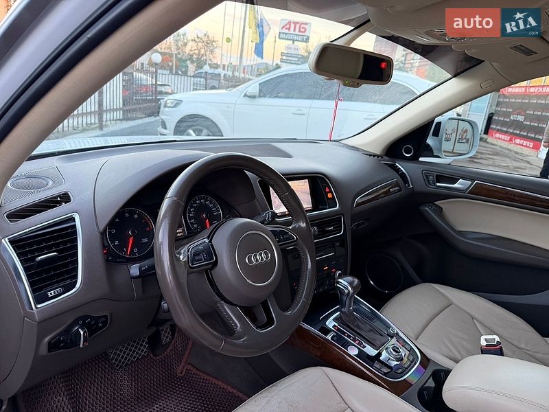 Внедорожник / Кроссовер Audi Q5 2015 в Тячеве фото 5 Внедорожник / Кроссовер Audi Q5 2015 в Тячеве