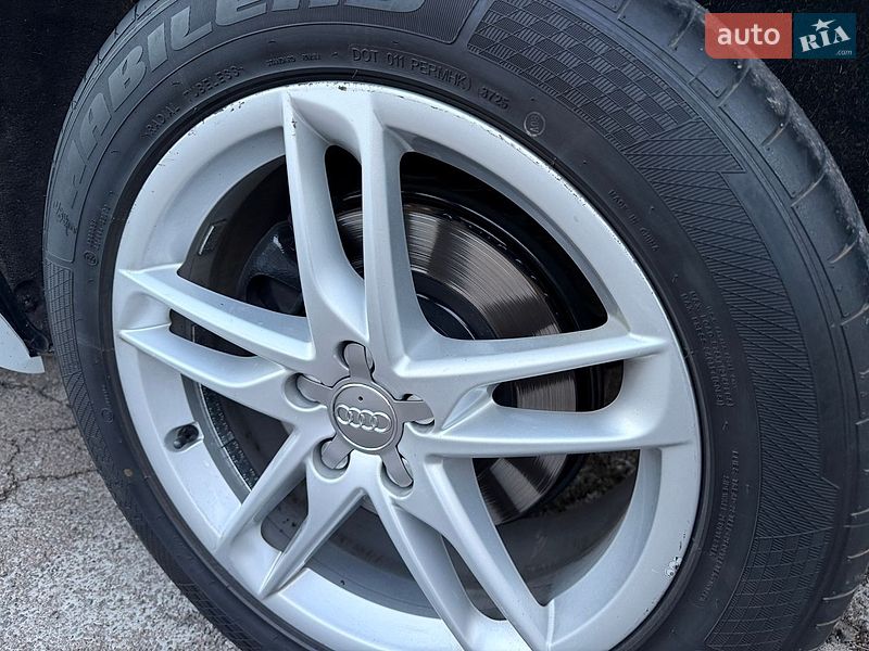 Внедорожник / Кроссовер Audi Q5 2015 в Тячеве фото 2 Внедорожник / Кроссовер Audi Q5 2015 в Тячеве