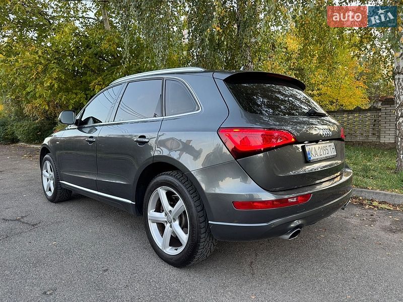 Позашляховик / Кросовер Audi Q5 2013 в Києві