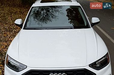 Позашляховик / Кросовер Audi Q5 2022 в Львові
