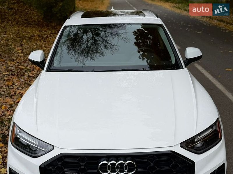 Позашляховик / Кросовер Audi Q5 2022 в Львові