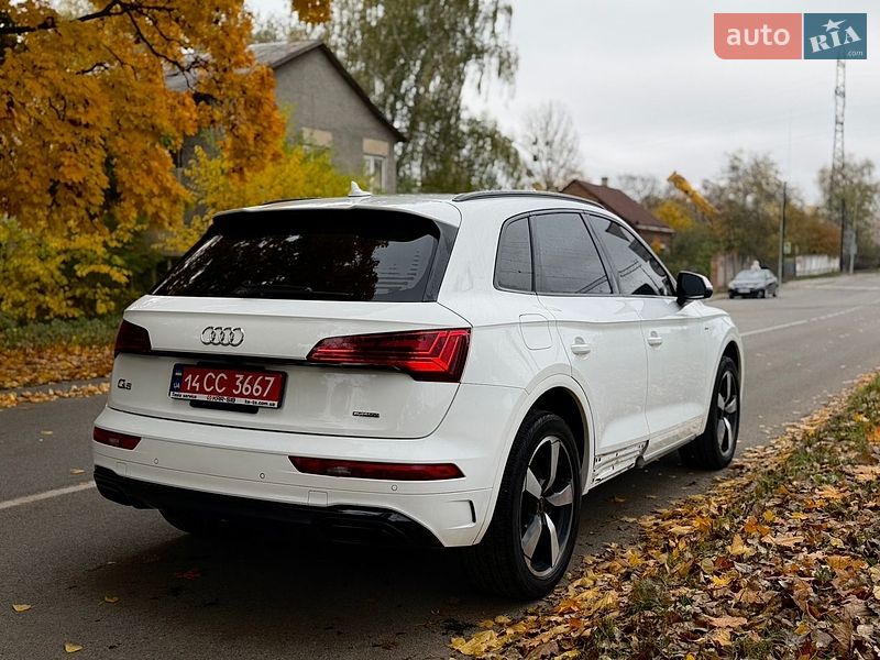Позашляховик / Кросовер Audi Q5 2022 в Львові