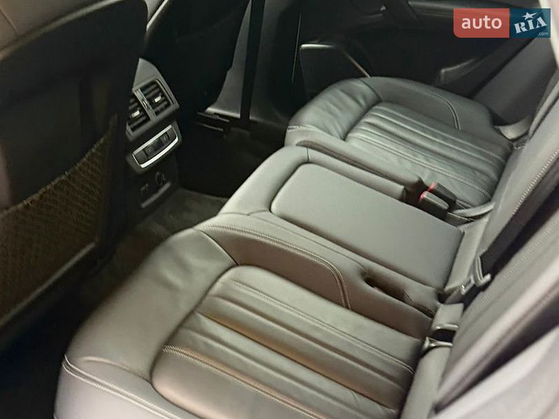 Позашляховик / Кросовер Audi Q5 2022 в Львові
