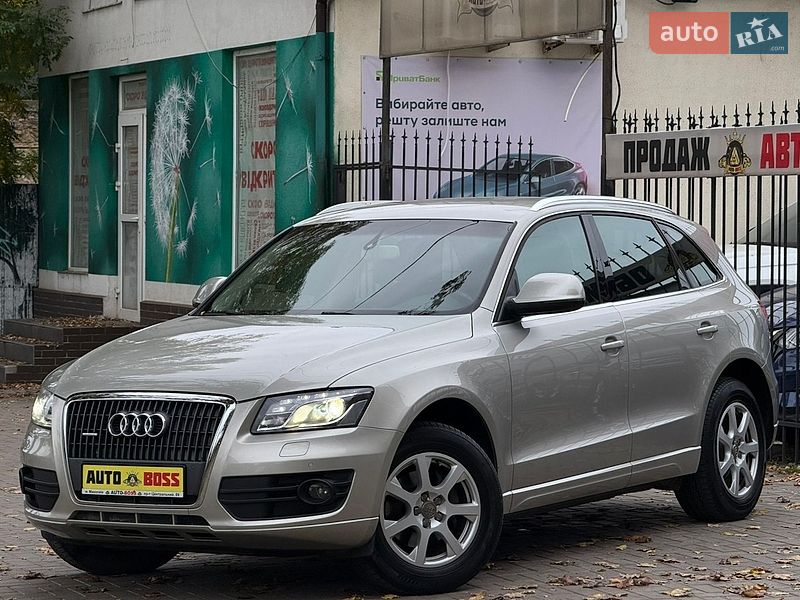 Внедорожник / Кроссовер Audi Q5 2012 в Николаеве